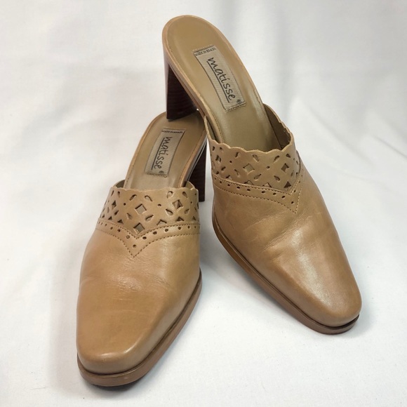 Matisse Tan Cut Out Leather Mules/Clogs Size7M - Picture 2 of 7